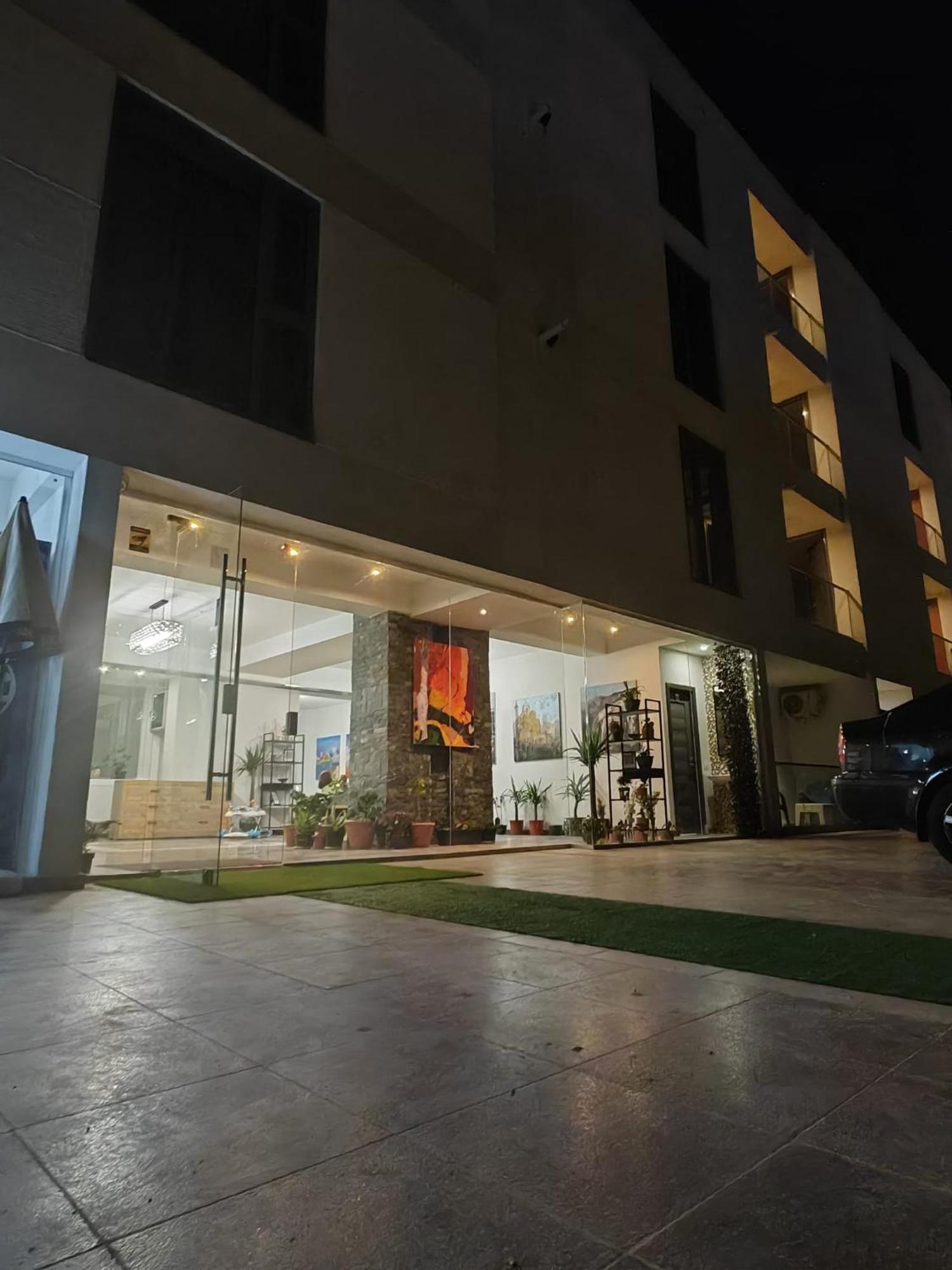 White Boutique Hotel- Eforie Nord Extérieur photo