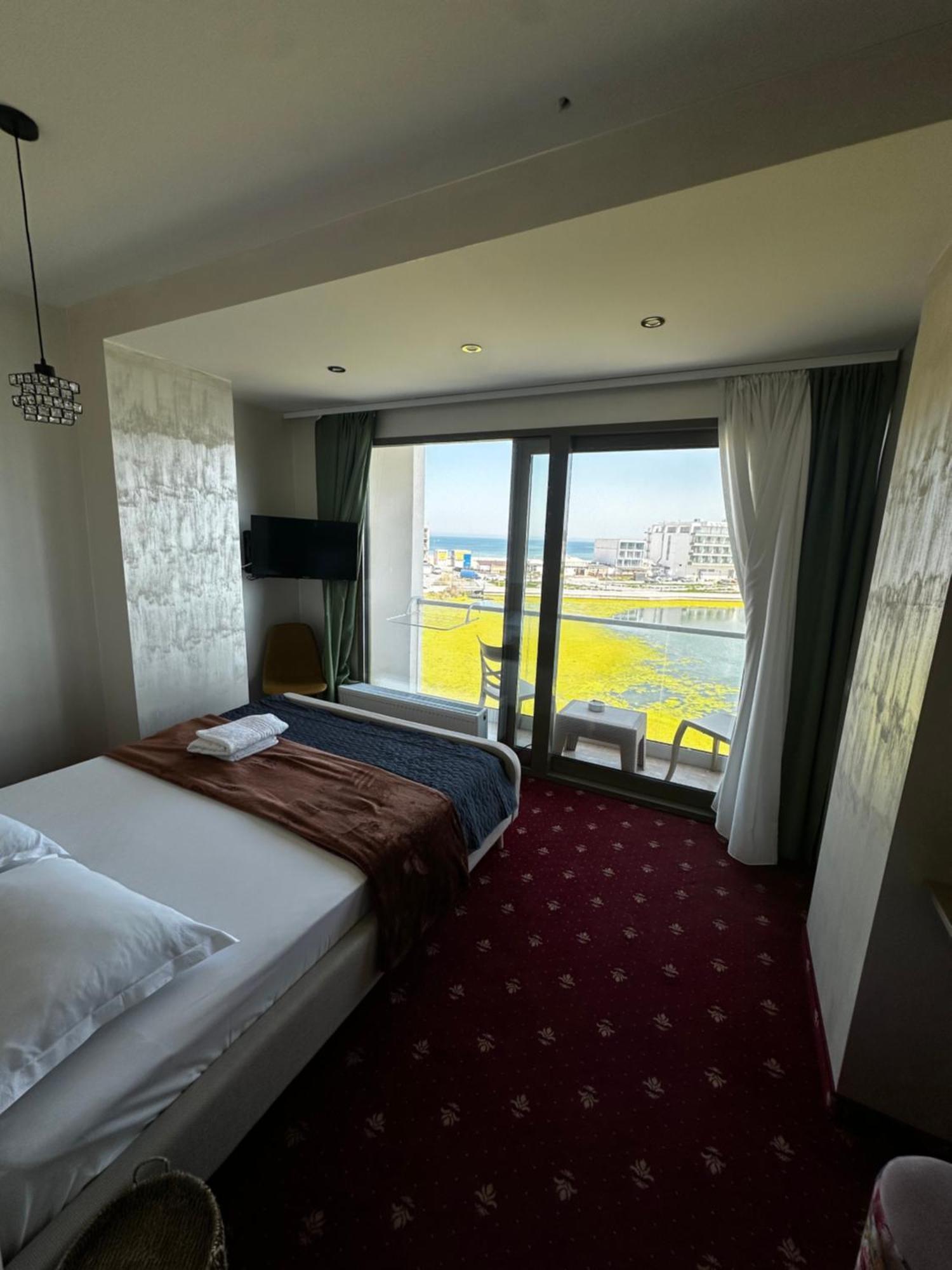 White Boutique Hotel- Eforie Nord Extérieur photo