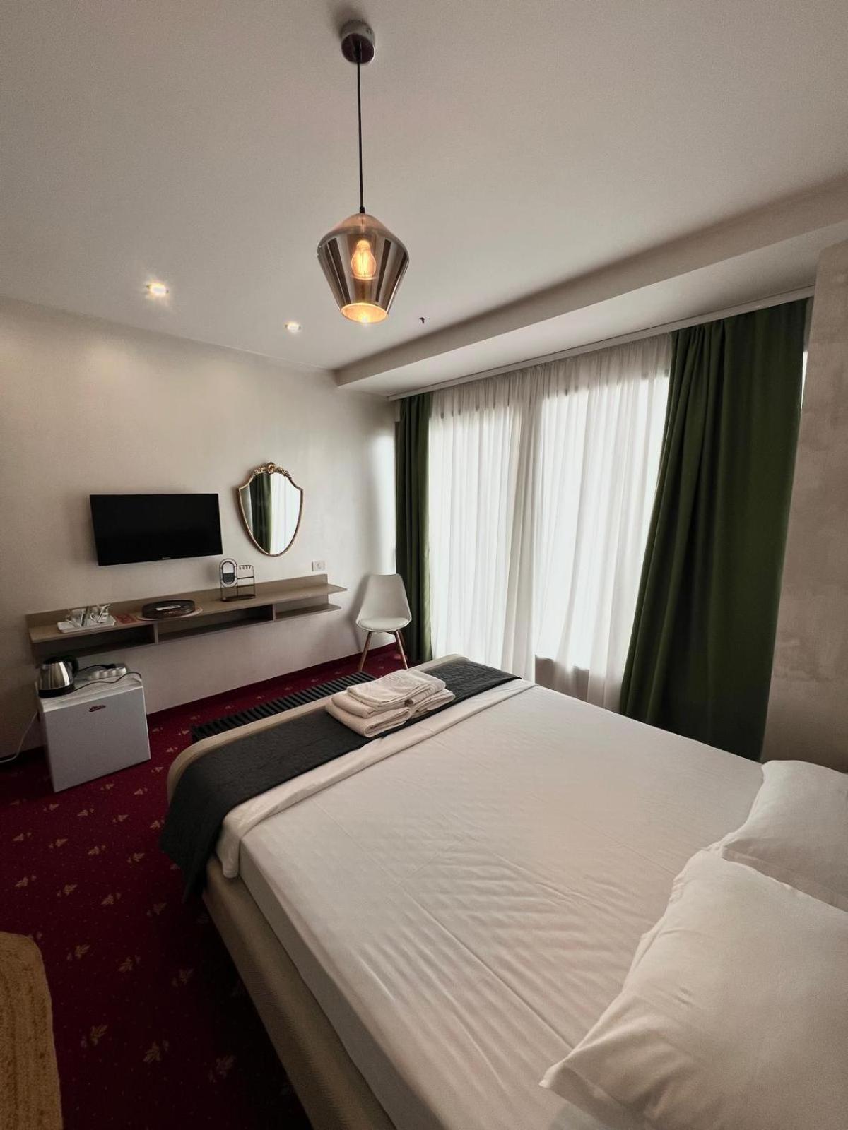 White Boutique Hotel- Eforie Nord Extérieur photo